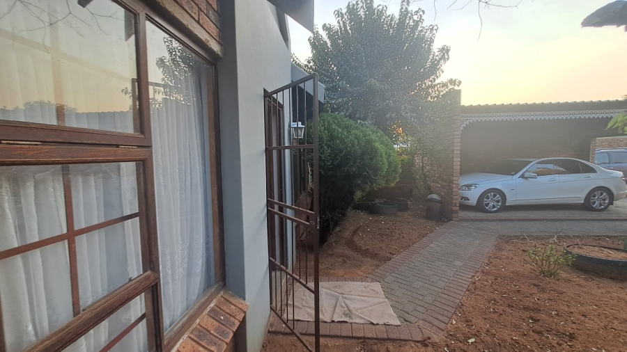 2 Bedroom Property for Sale in Universitas Free State